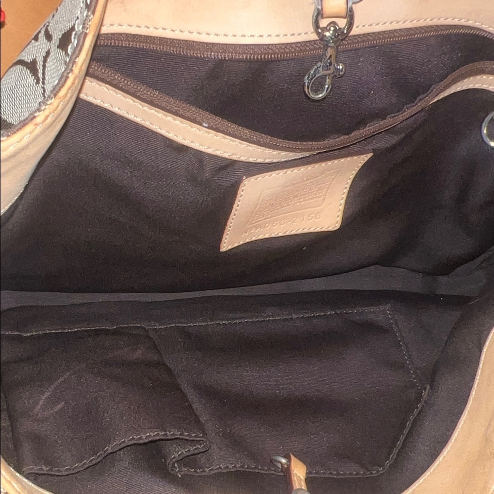 Coach Brown and White Signature Shoulder Bag - Picture 3 of 6